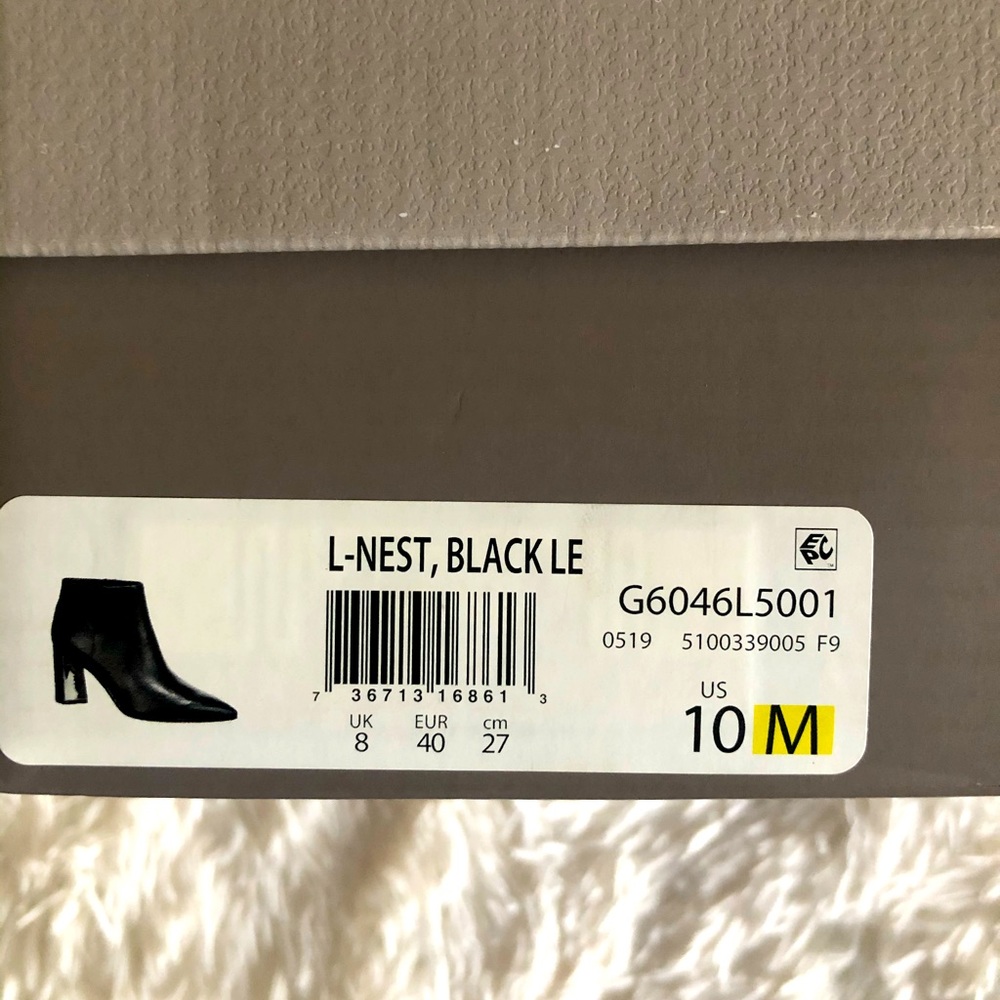 Gorgeous New Franco Sarto Booties. - Picture 8 of 11